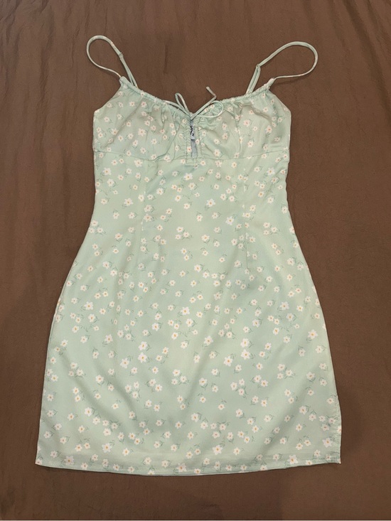 Princess Polly Dresses & Skirts - Princess Polly Mint Green Daisy Slip Dress Mini